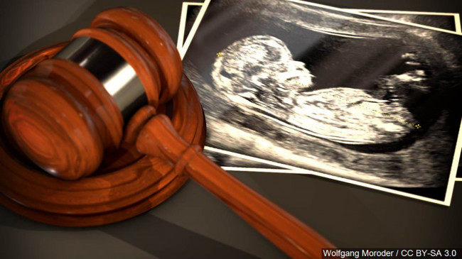 Florida exigir el consentimiento parental para que una menor aborte