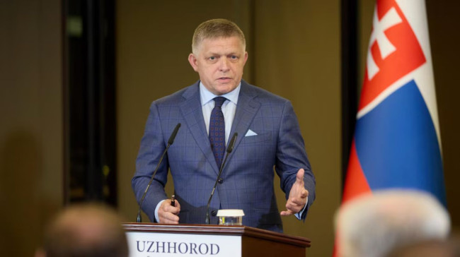 Eslovaquia aprueba ley que reconoce solo dos sexos y restringe la adopcin