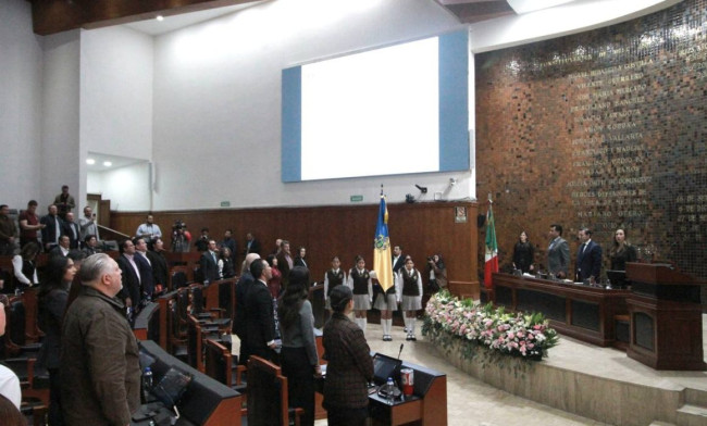 Jalisco dice no a las `infancias trans´ por tercera ocasión