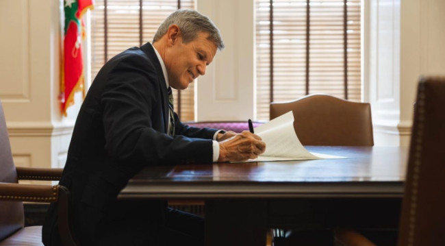 Tennessee declara junio como ?Mes de la Familia Nuclear?