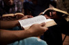 Los lectores diarios de la Biblia prosperan ms que quienes no la leen